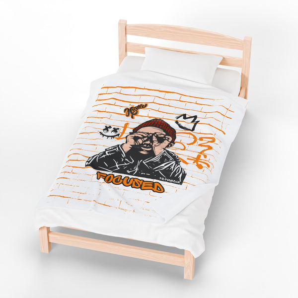 Hustle Mode Plush Blanket - Focused King's Crown (Black)