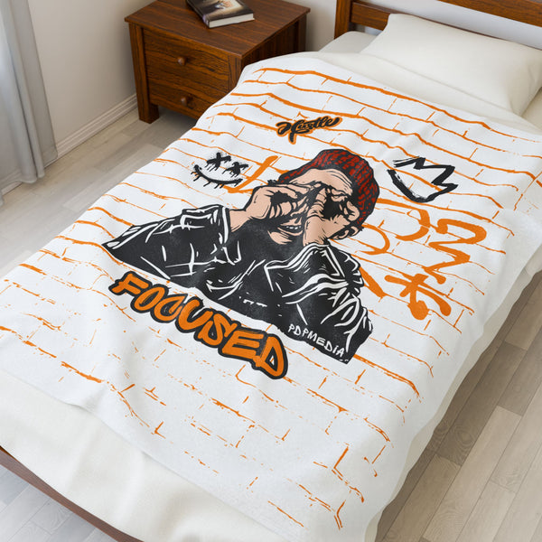 Hustle Mode Plush Blanket - Focused King's Crown (Black)
