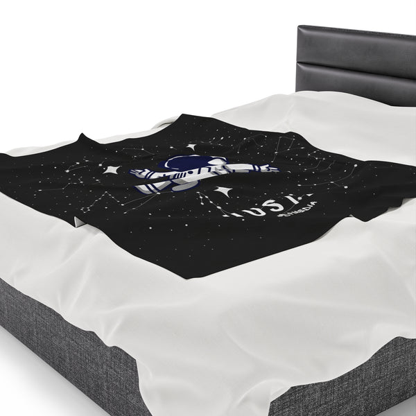 Hustle Mode Plush Blanket - Astronaut